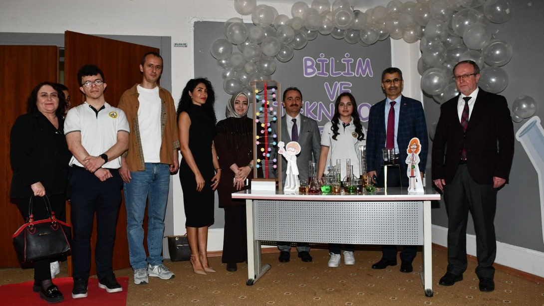 8-14 MART BİLİM VE TEKNOLOJİ HAFTASI PROGRAMI DÜZENLENDİ